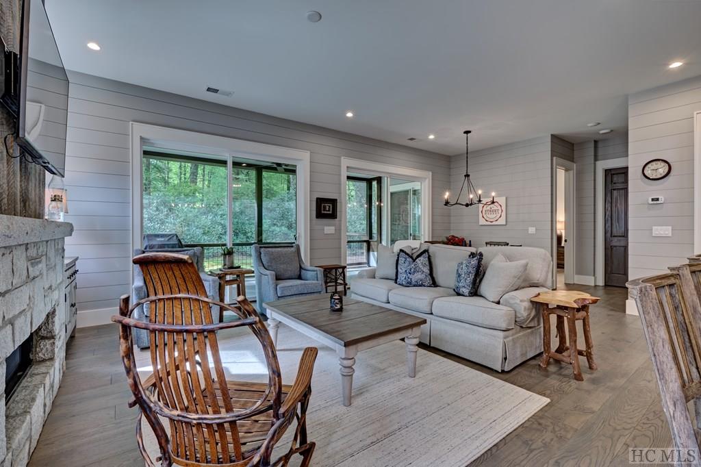 50 Shelby Court West