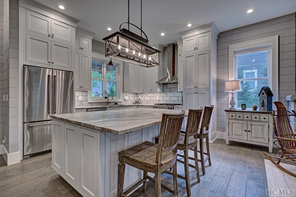 50 Shelby Court West