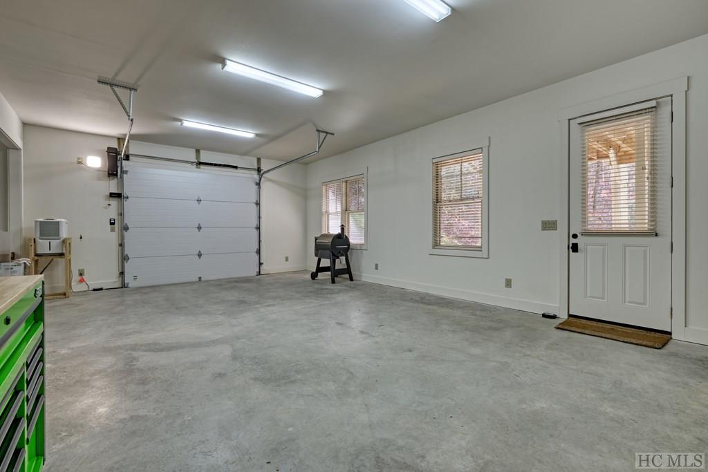 41 Racquet Club Drive