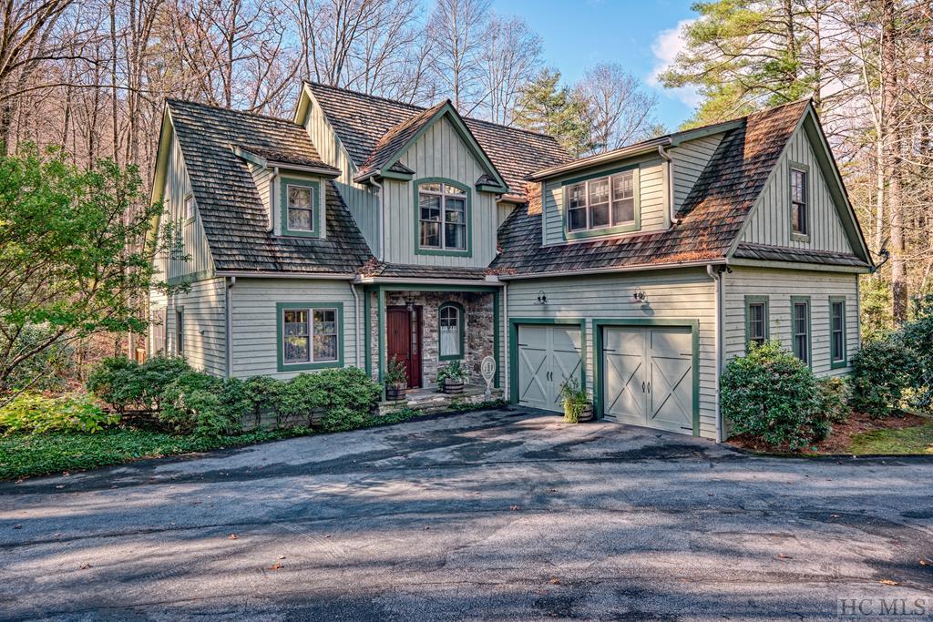 41 Racquet Club Drive