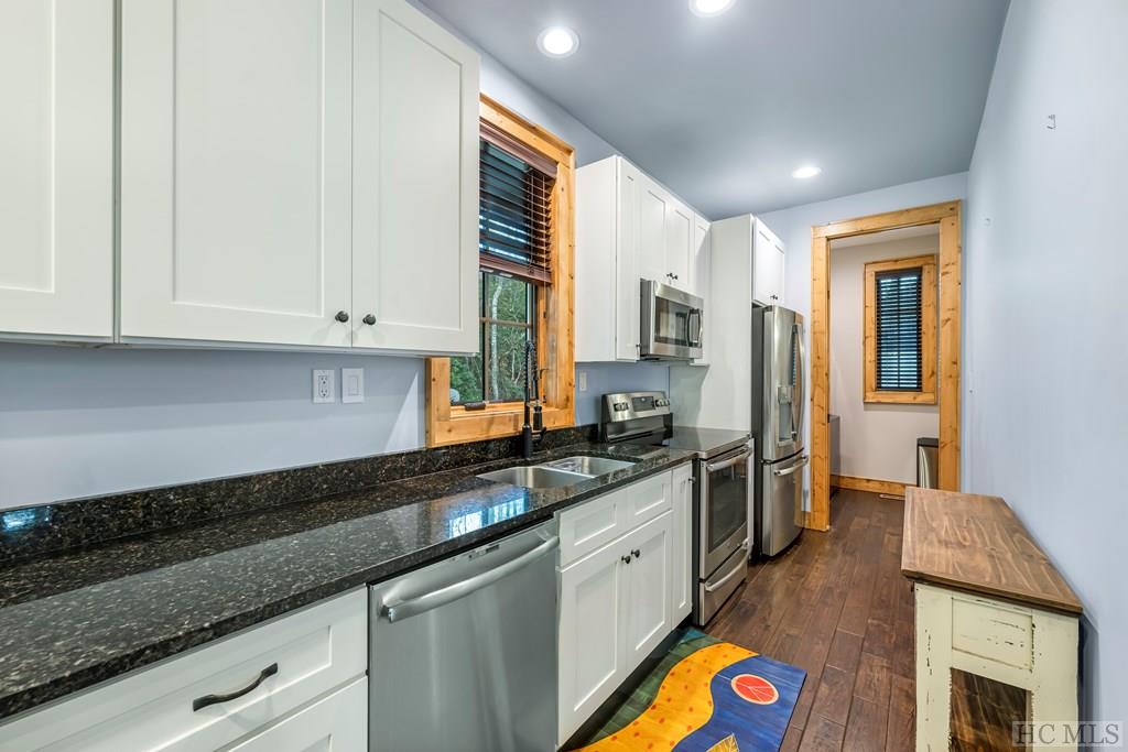 80 Branding Iron Drive