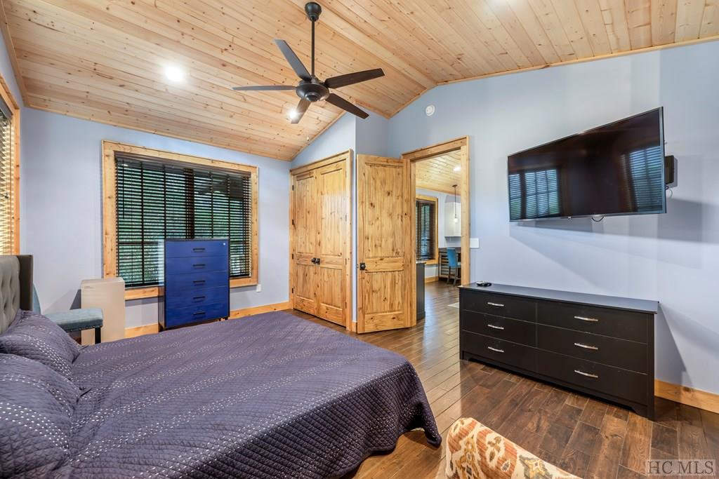 80 Branding Iron Drive