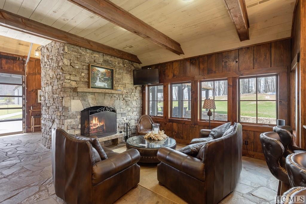 80 Branding Iron Drive