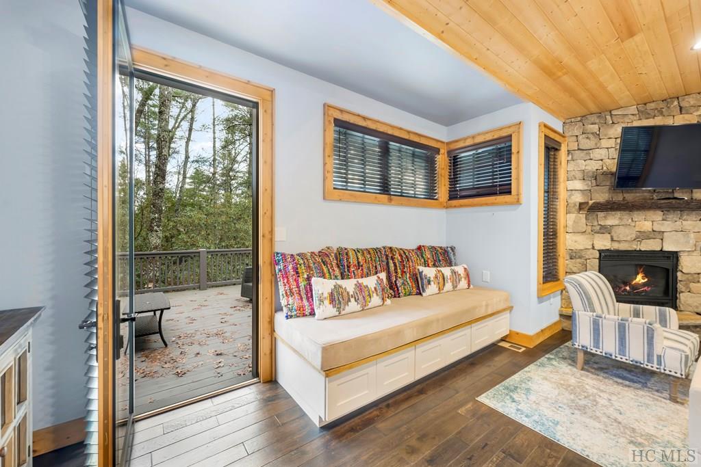80 Branding Iron Drive