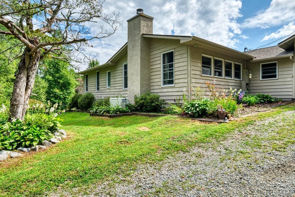 517 Zeb Alley Road