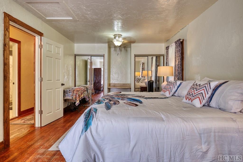 517 Zeb Alley Road