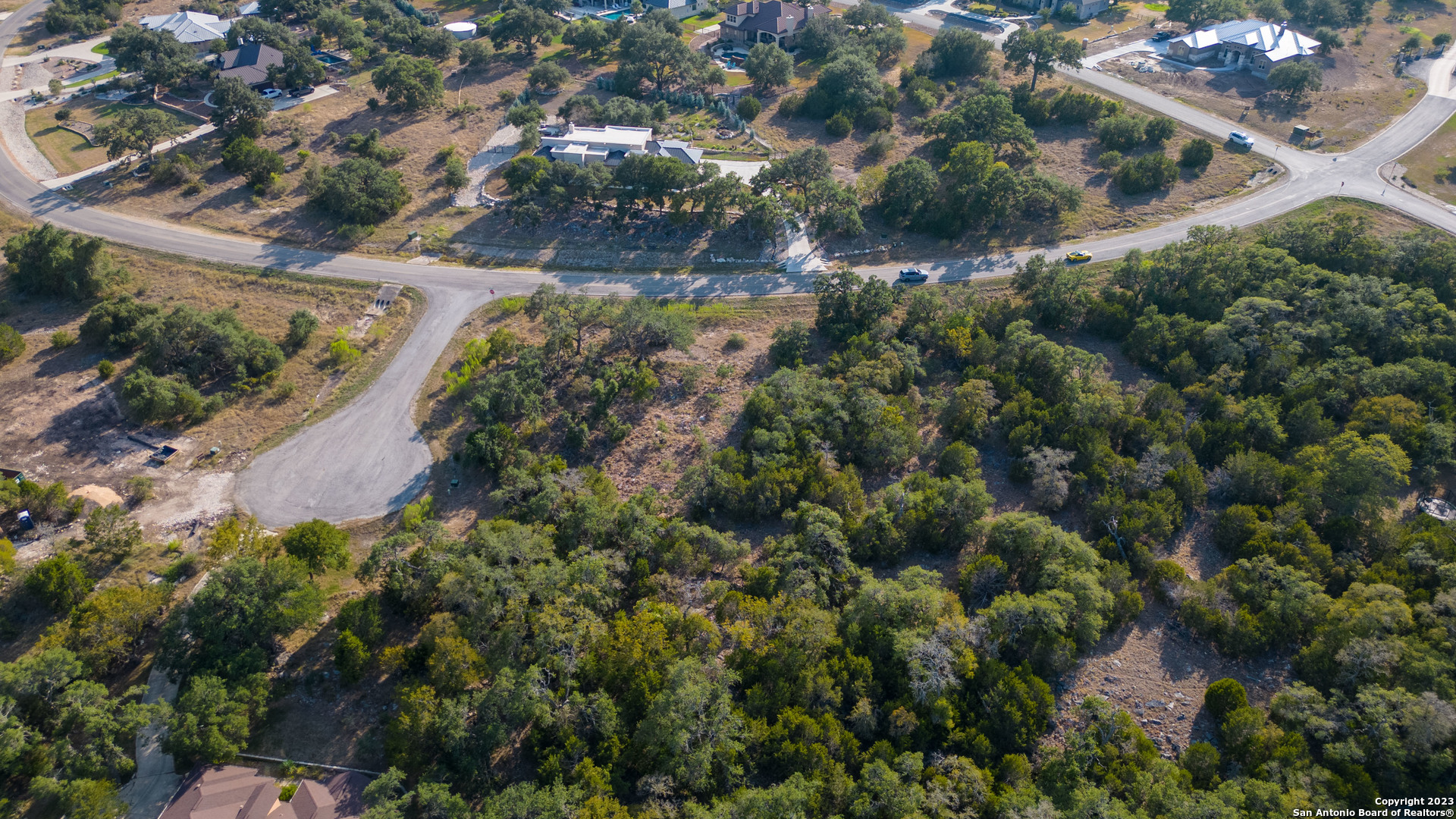 1009 Corto Cir