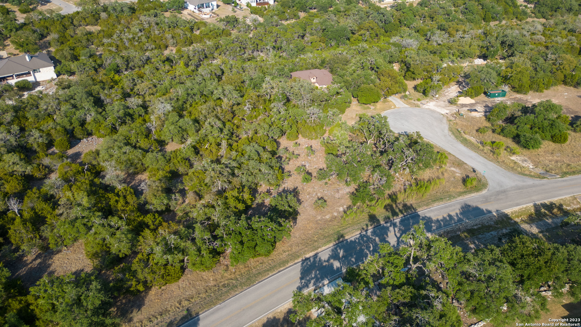 1009 Corto Cir
