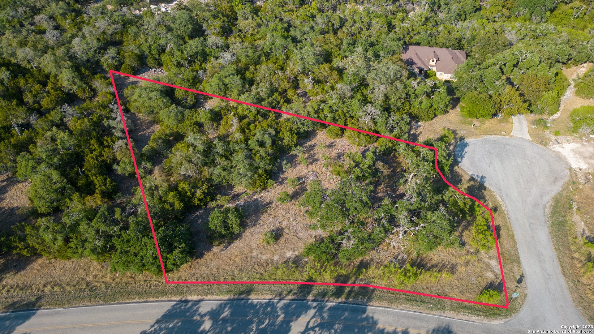 1009 Corto Cir
