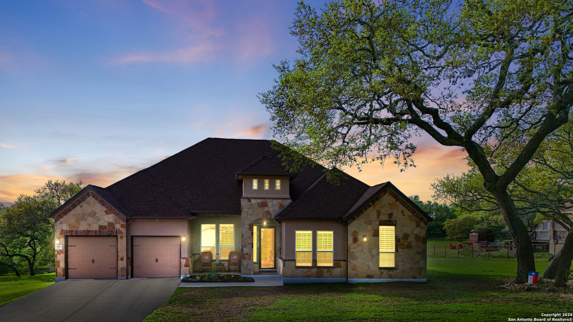 218 GRUENE HVN