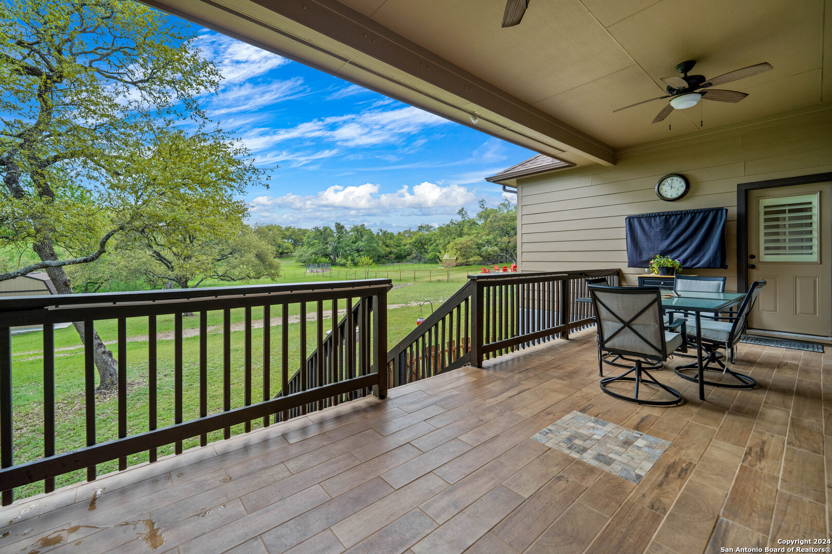 218 GRUENE HVN