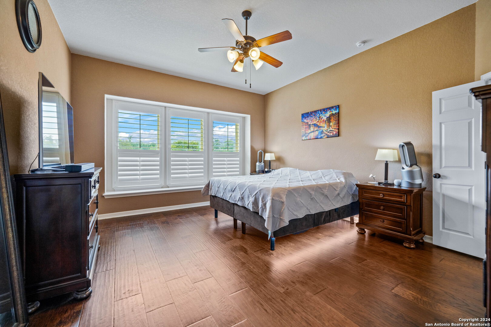 218 GRUENE HVN