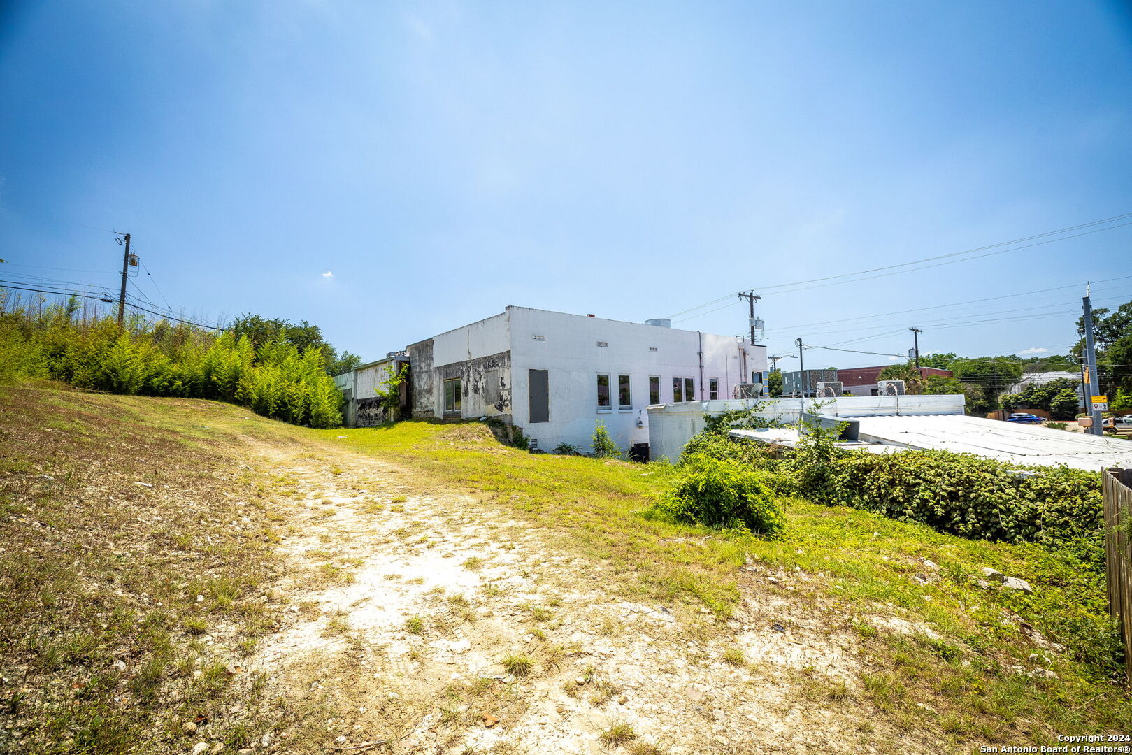 5050 BROADWAY