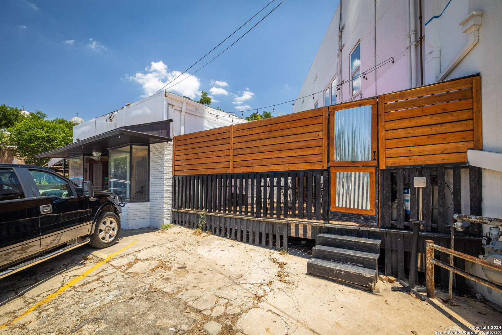 5050 BROADWAY