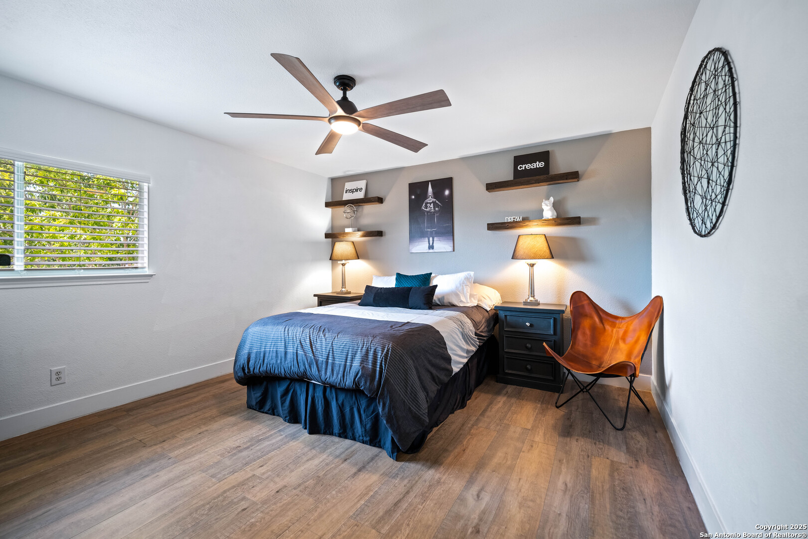 2154 Belvedere