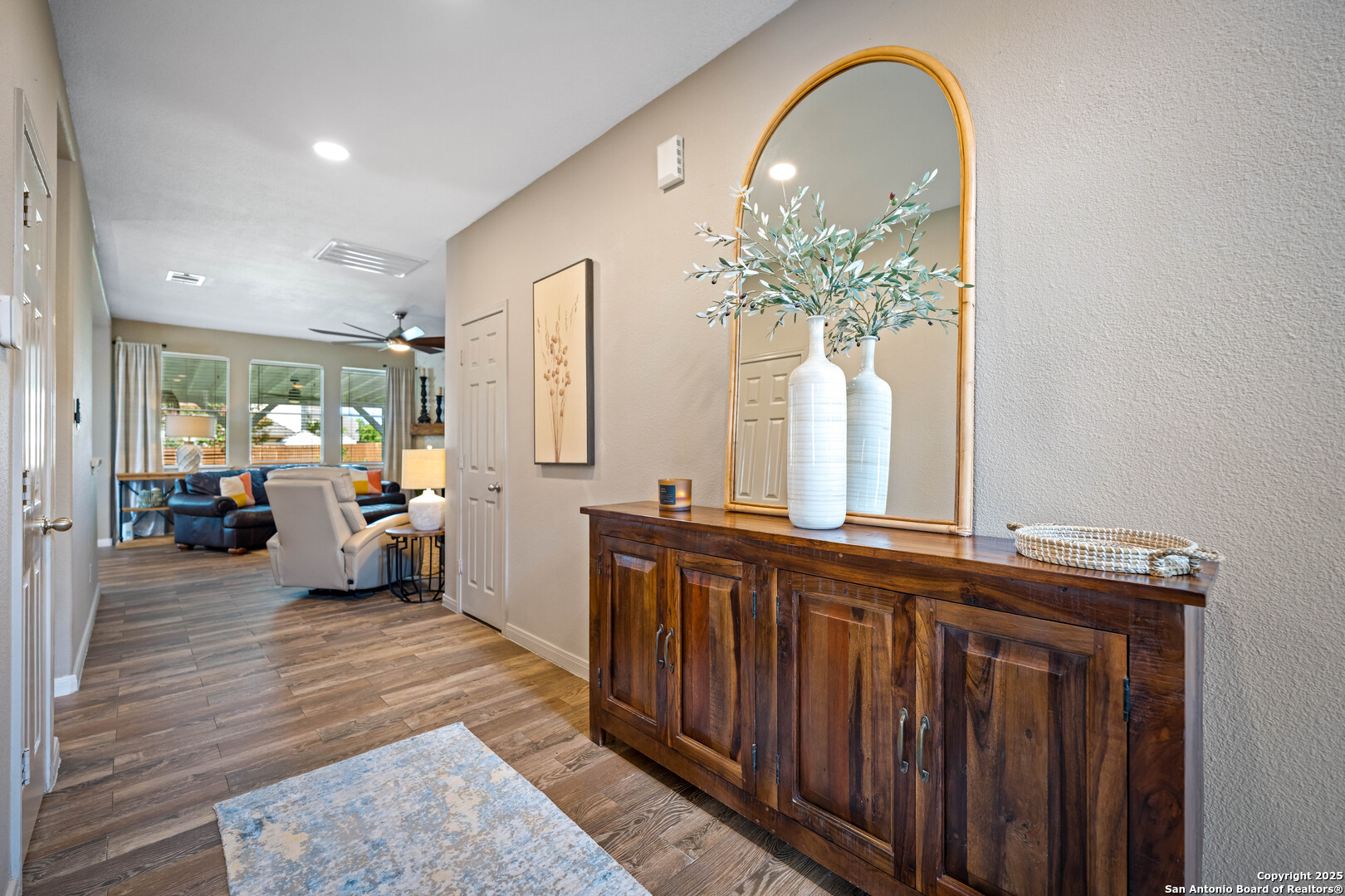 2154 Belvedere