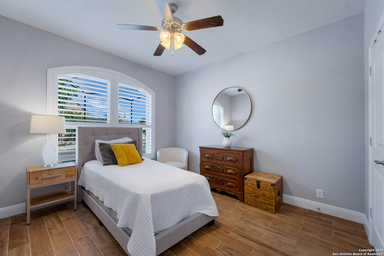 487 Mission Hill