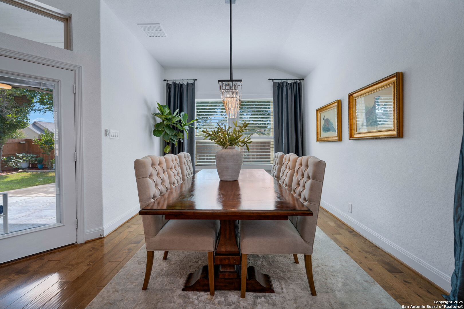 487 Mission Hill