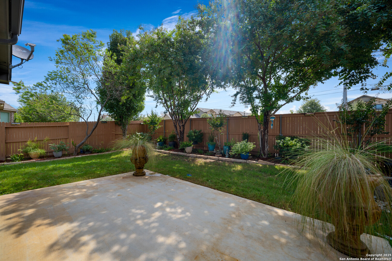 487 Mission Hill