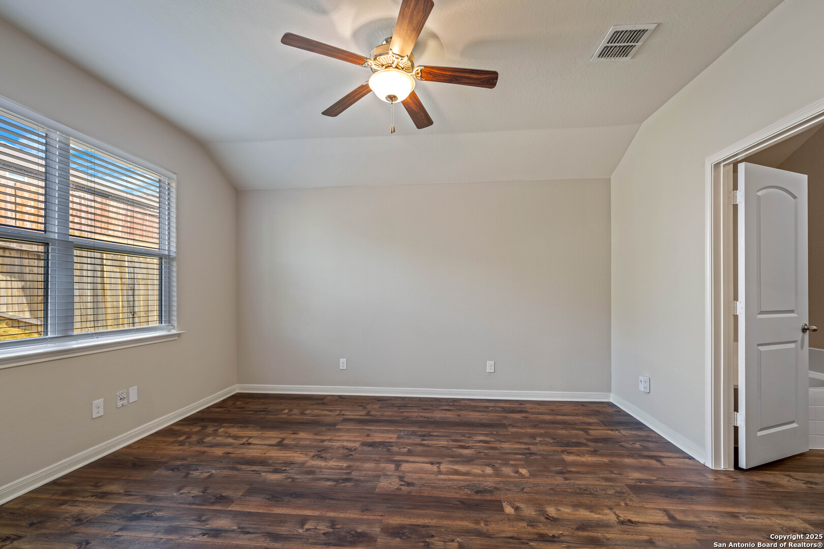 6332 Juniper