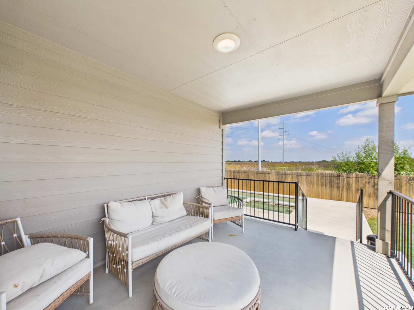 984 Amble Oak
