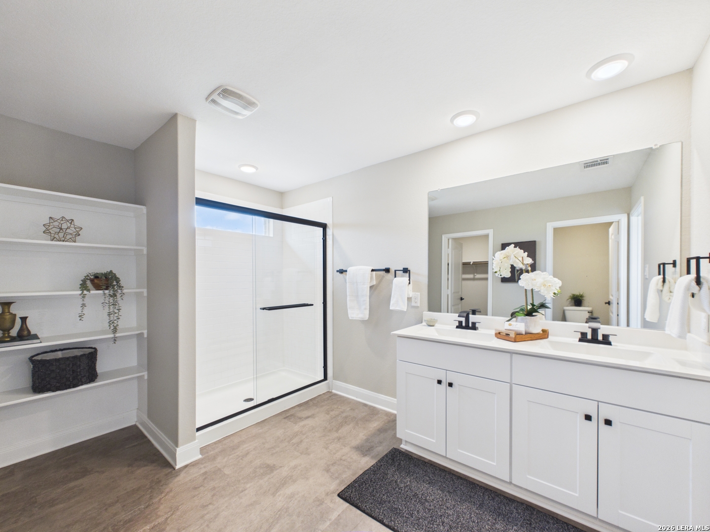 984 Amble Oak