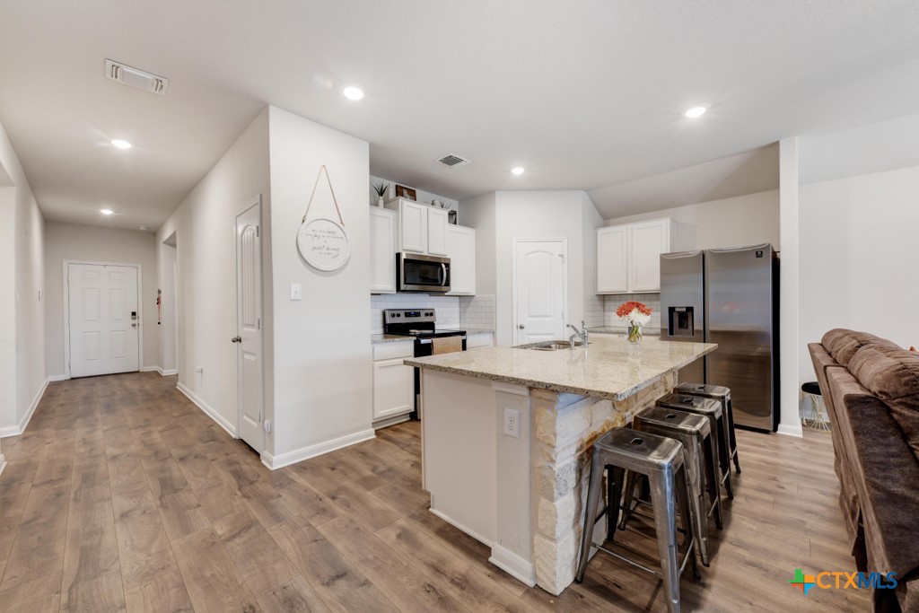 380 Huntsman Way