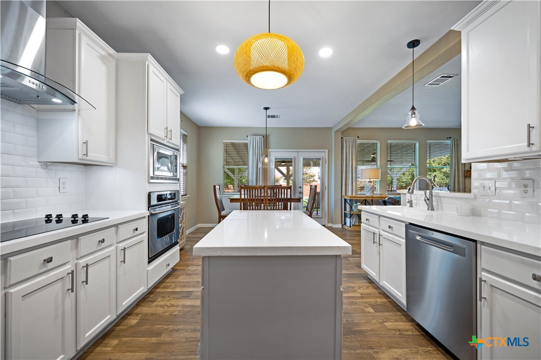 2154 Belvedere Court