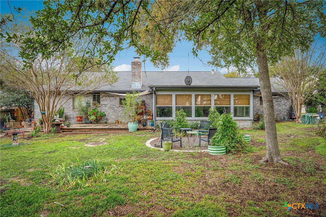 960 Twin Oaks Drive
