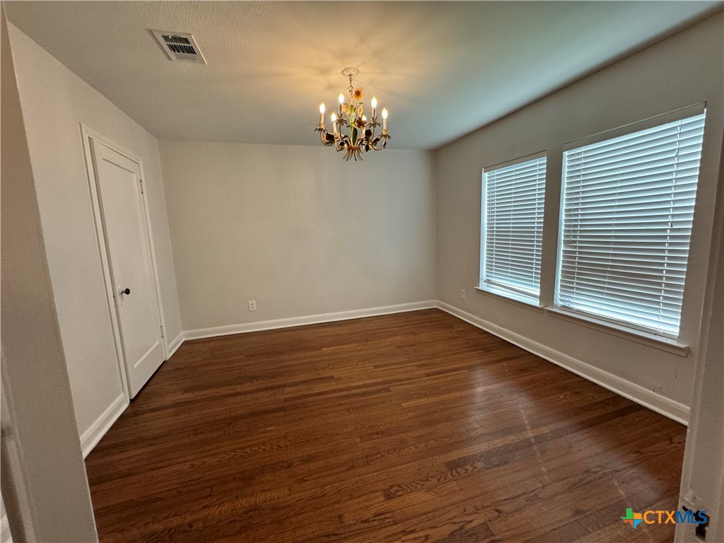 397 W Edgewater Terrace