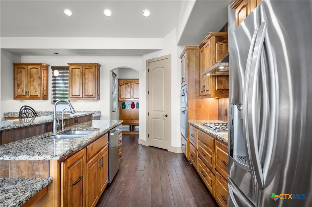1032 Oak Turn