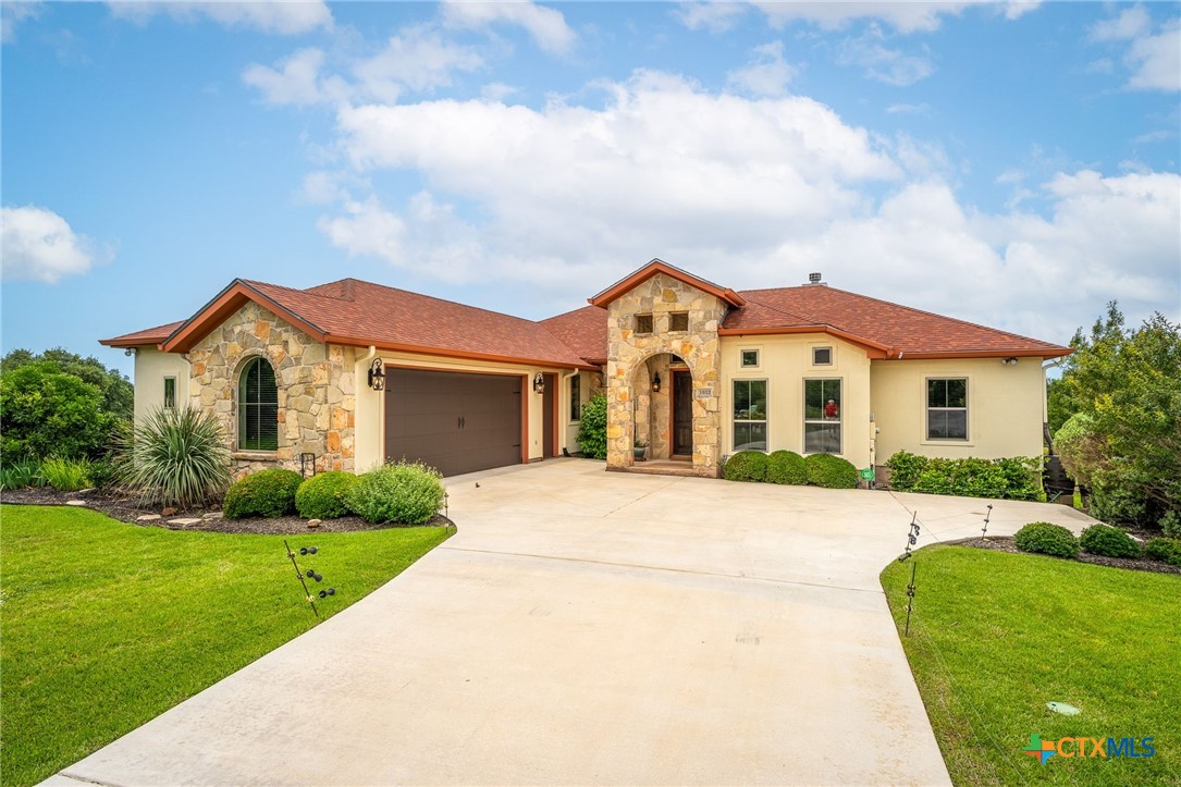 1032 Oak Turn