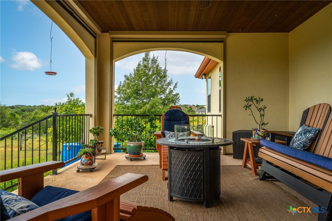 1032 Oak Turn