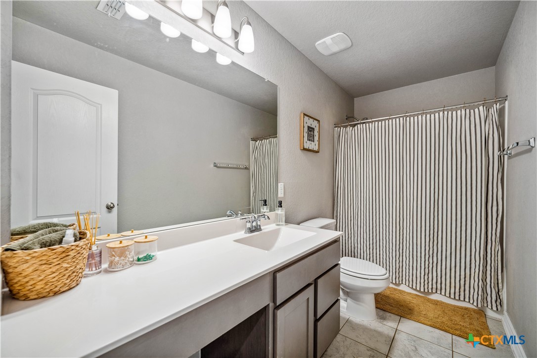 1953 Brook Bend