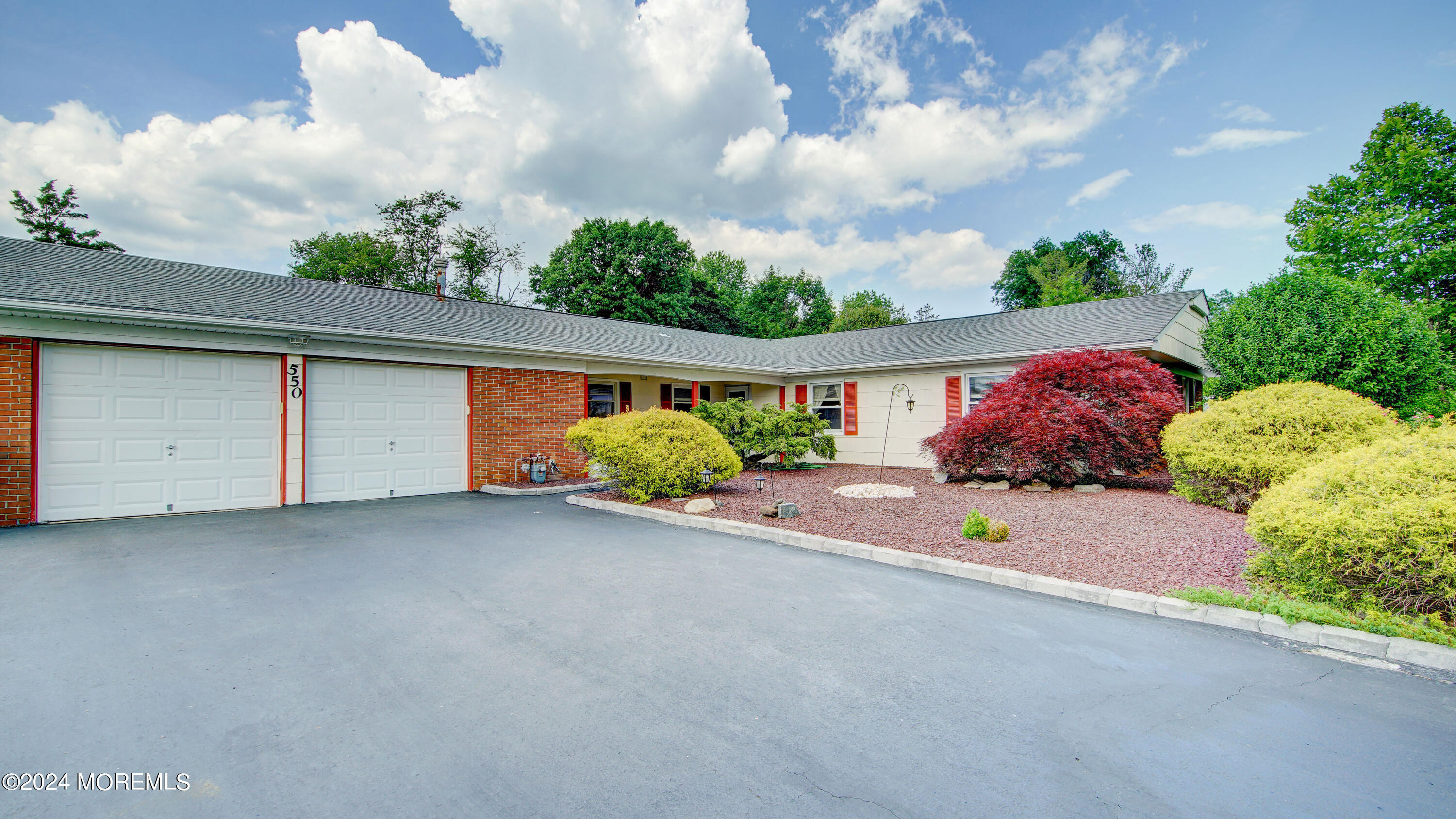 550 Elton Adelphia Road