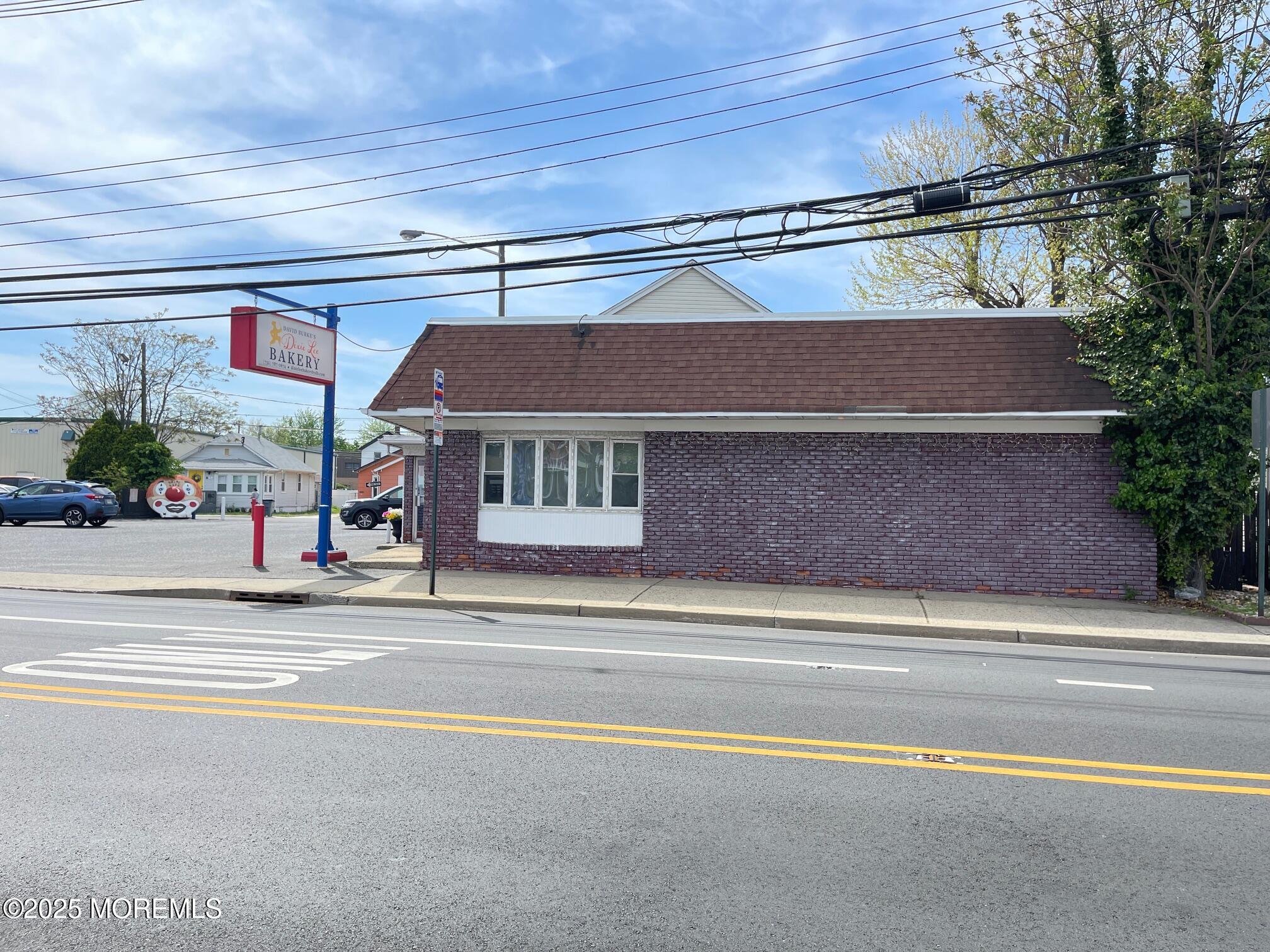 306 Main Street 203