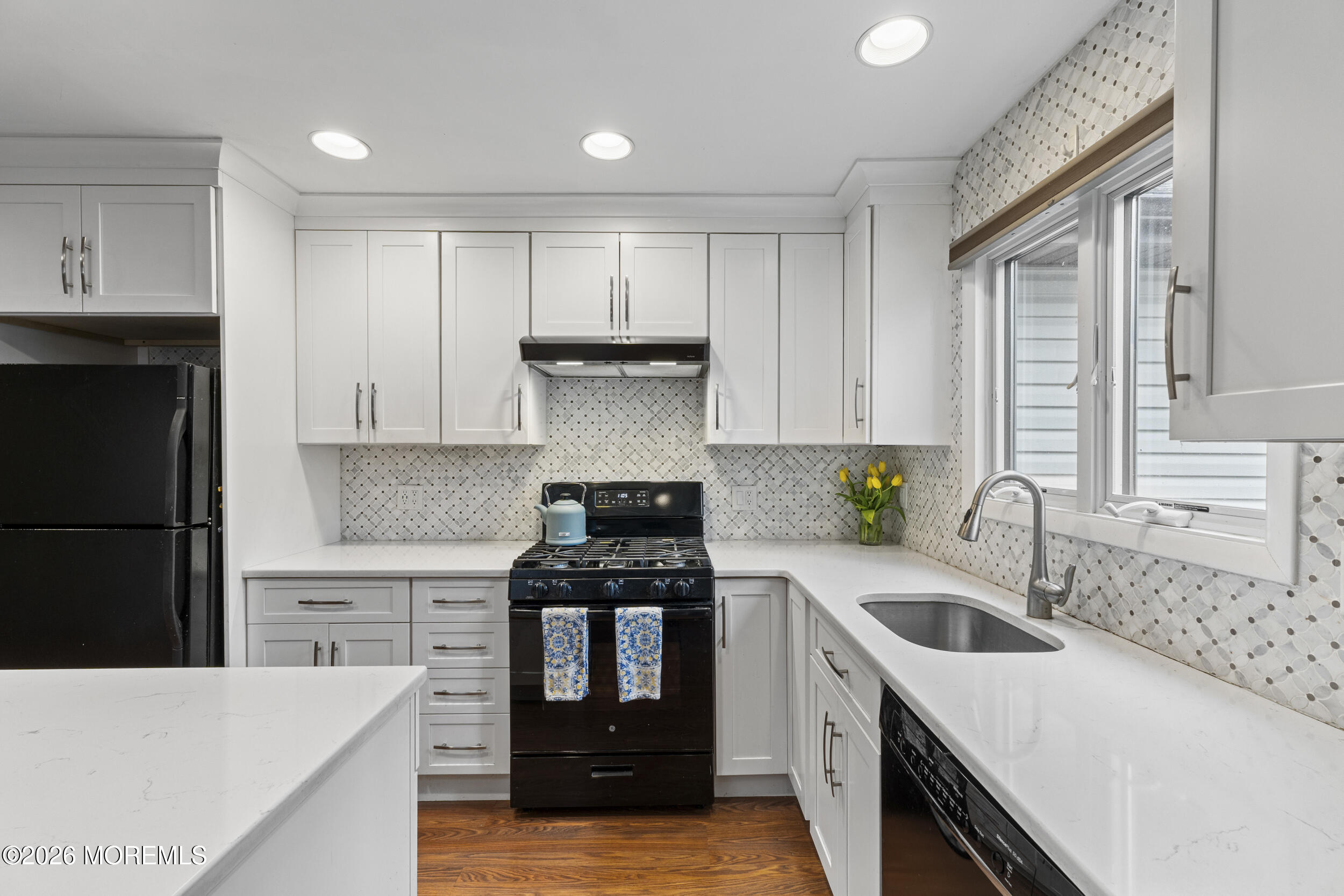 164 W 3rd Street