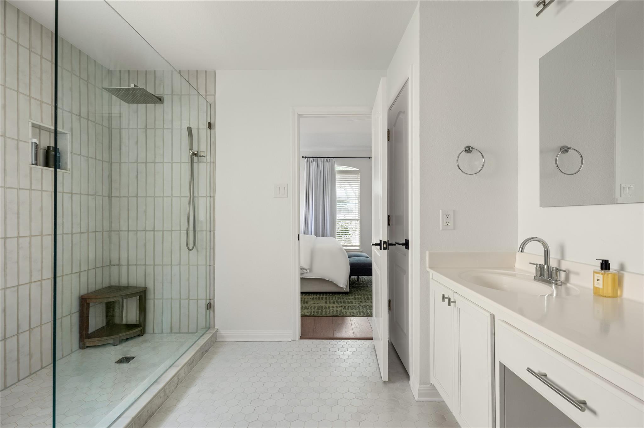 1538 Homewood CIR