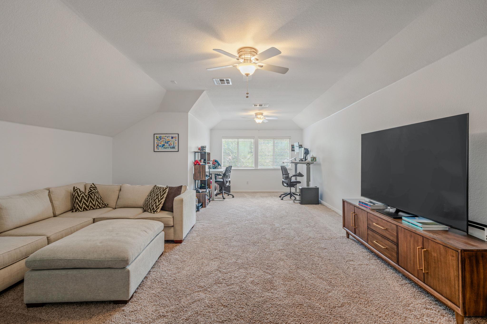 1538 Homewood CIR