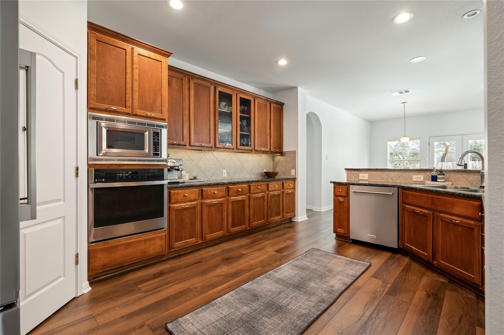 1538 Homewood CIR