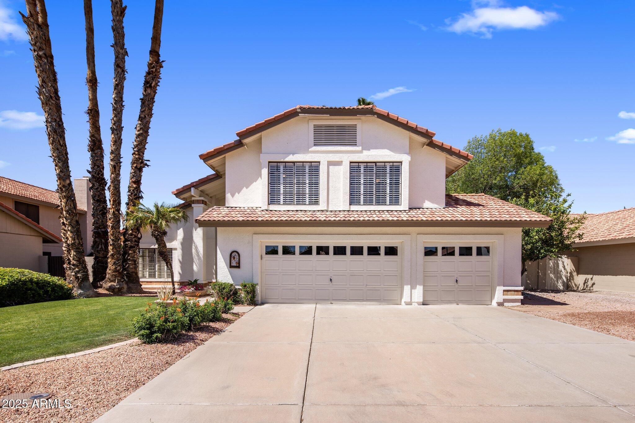 9012 E SUTTON Drive
