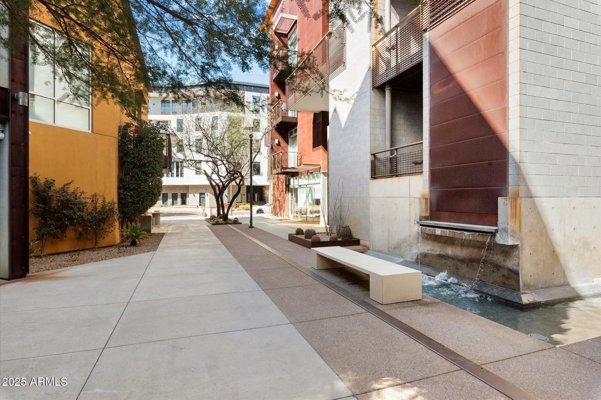 4739 N SCOTTSDALE Road Unit: H1001