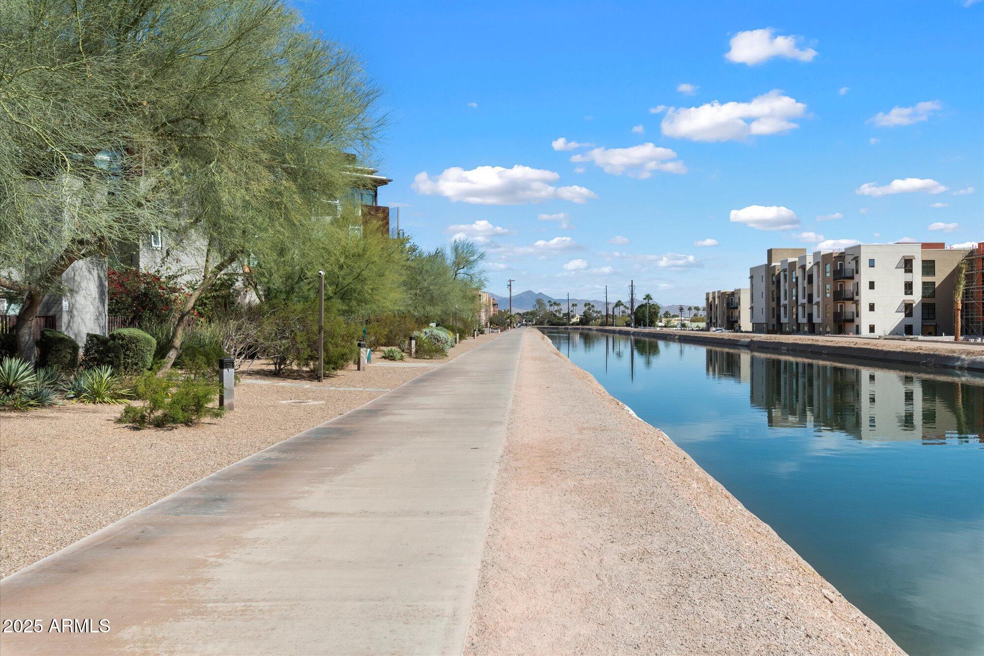 4739 N SCOTTSDALE Road Unit: H1001