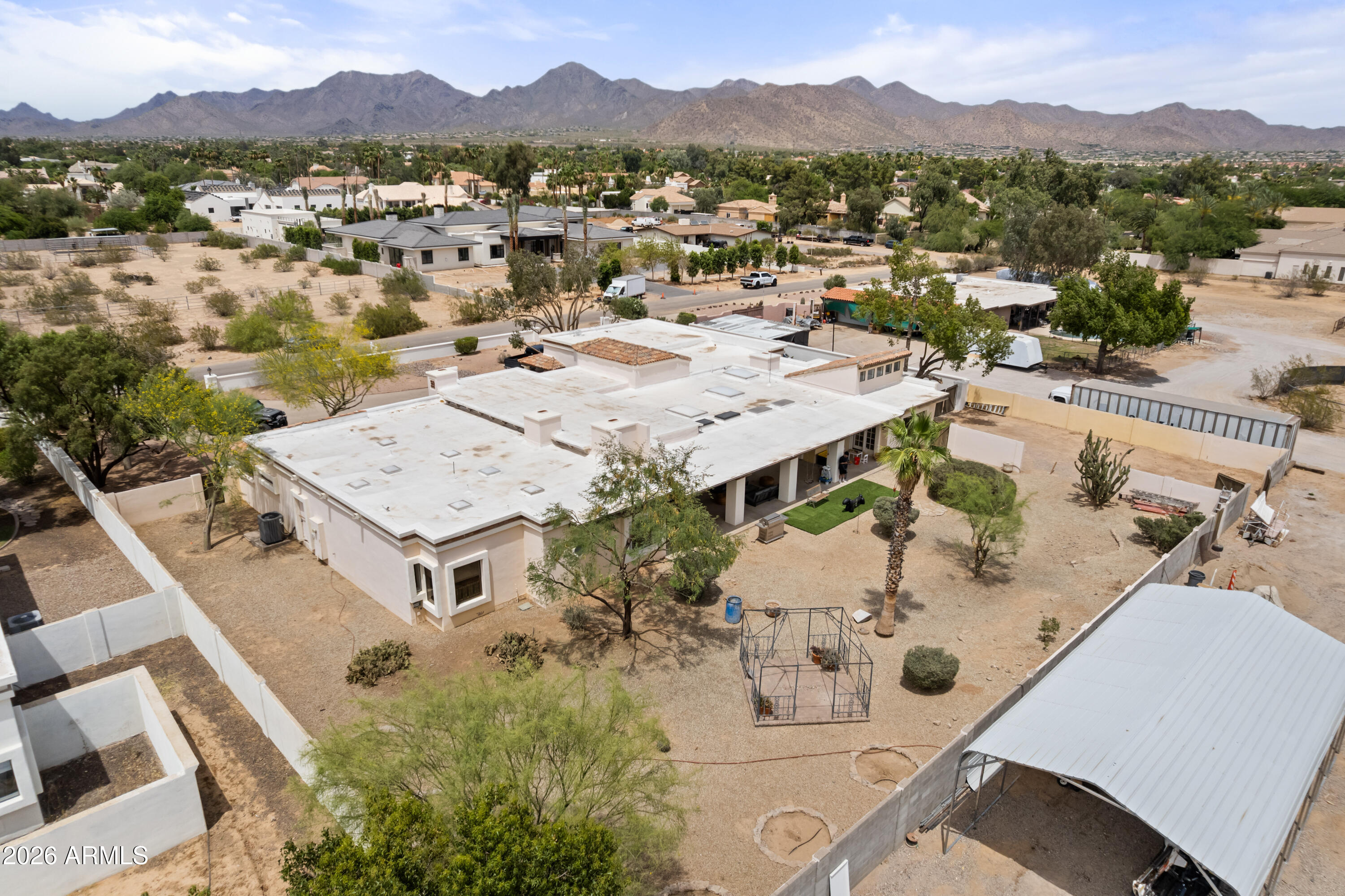 10141 E CHOLLA Street