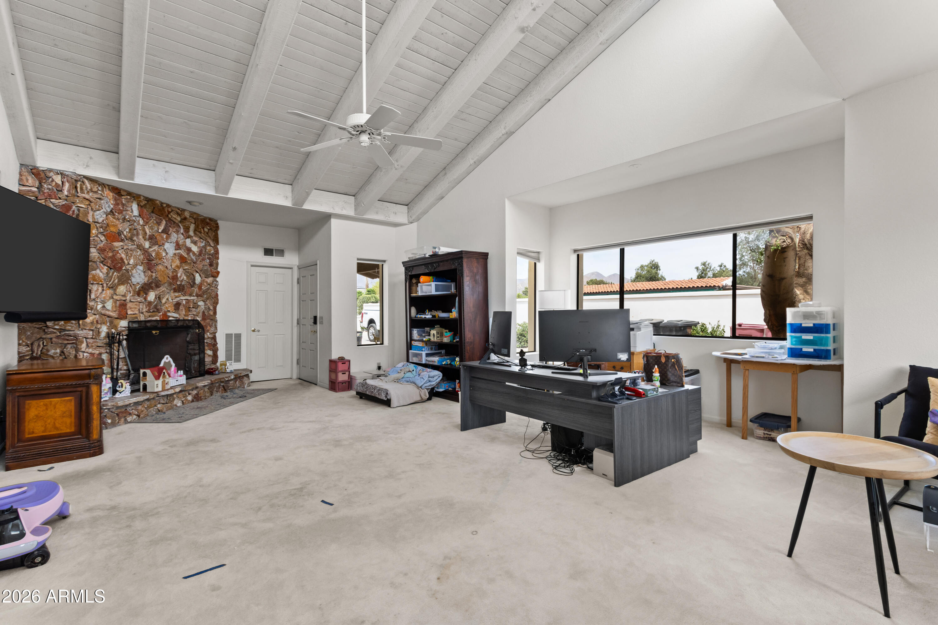 10141 E CHOLLA Street