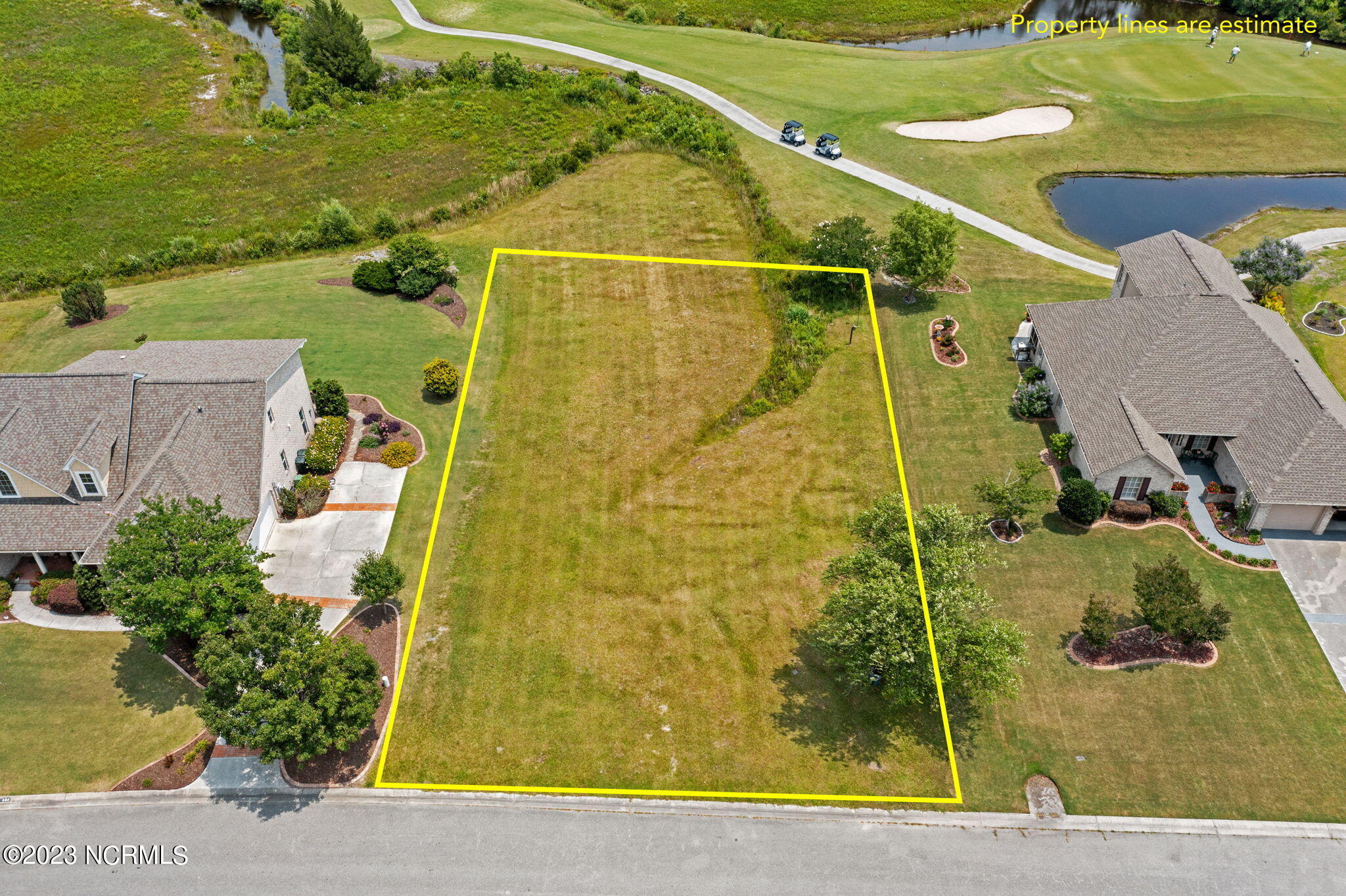114 114 Windsor Court