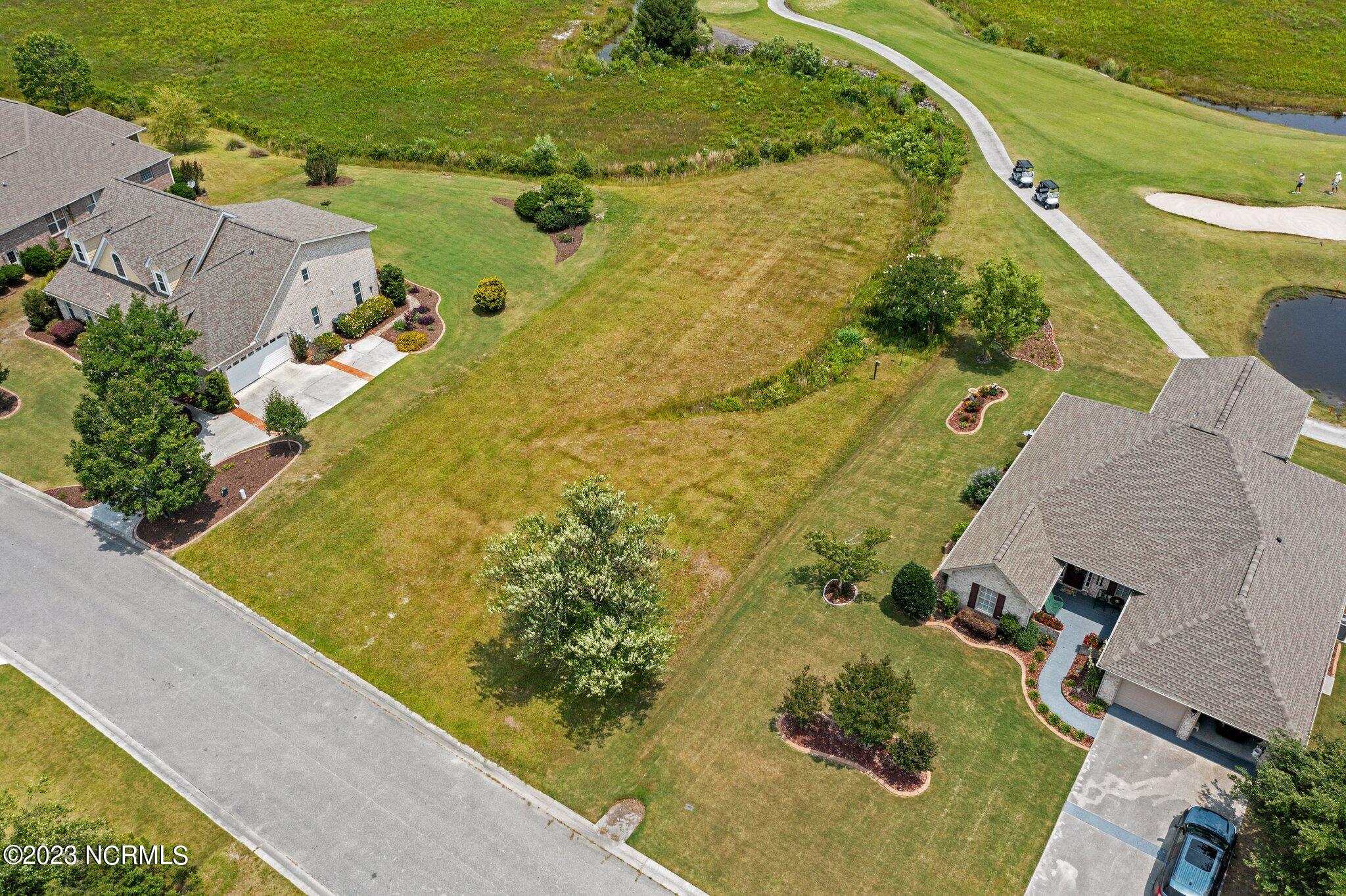 114 114 Windsor Court