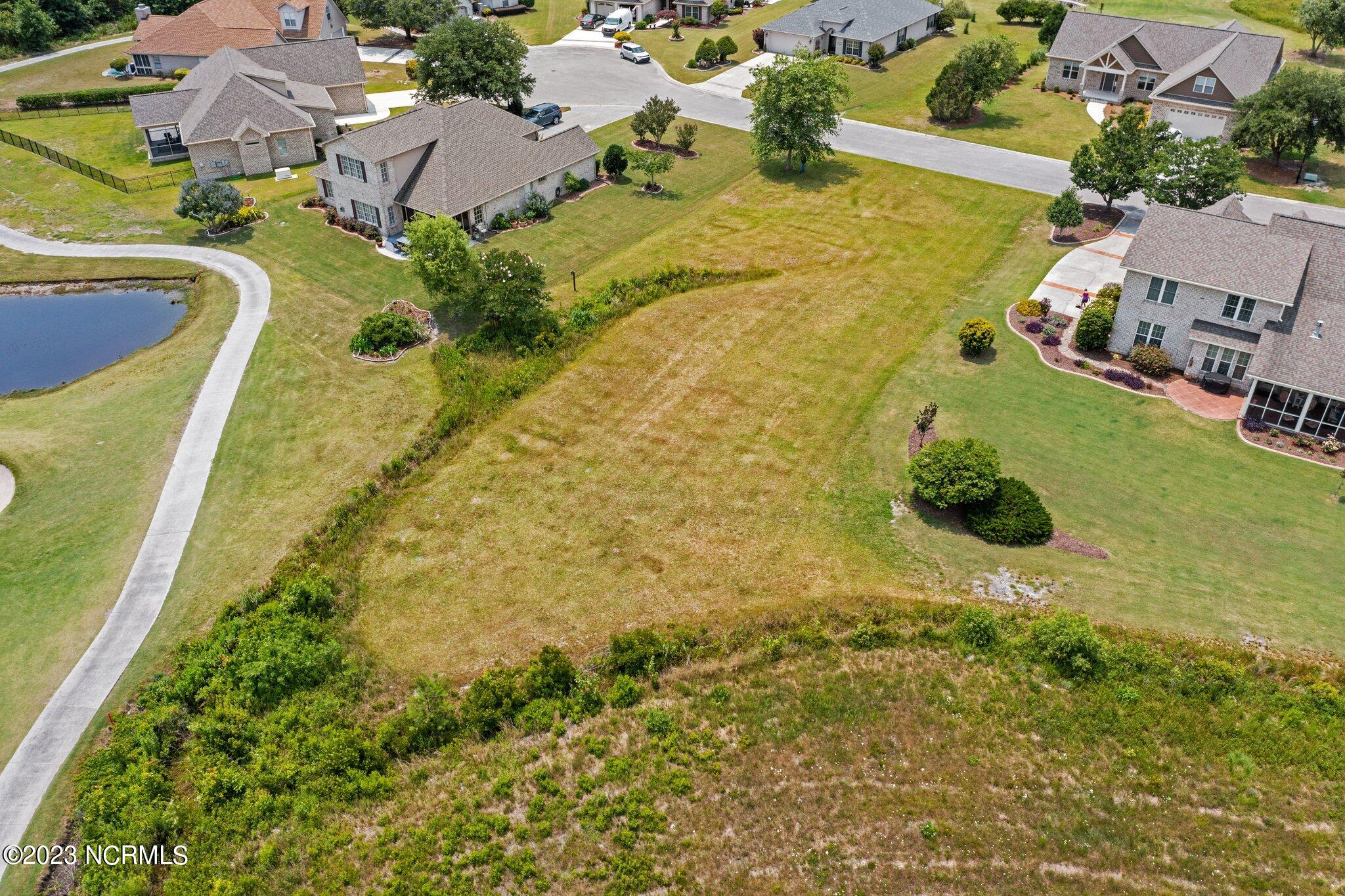 114 114 Windsor Court