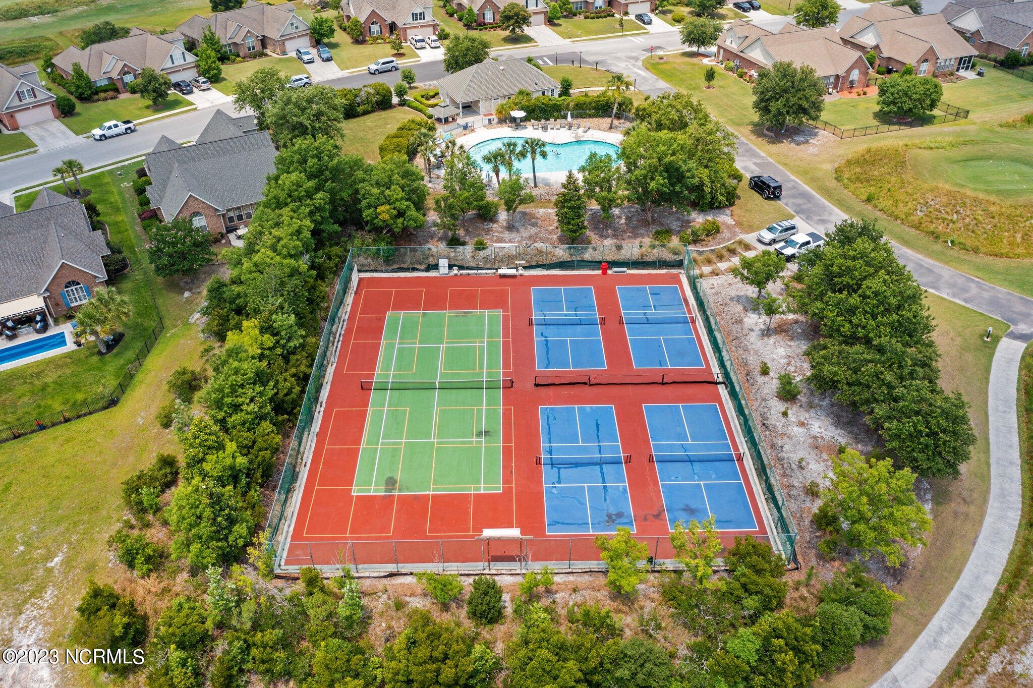 114 114 Windsor Court