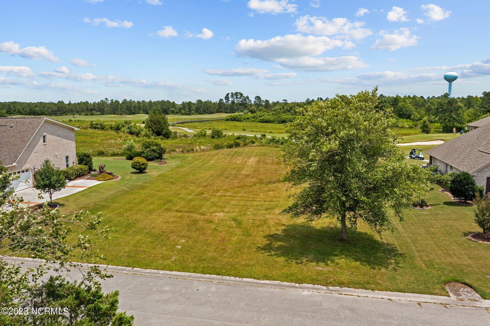 114 114 Windsor Court